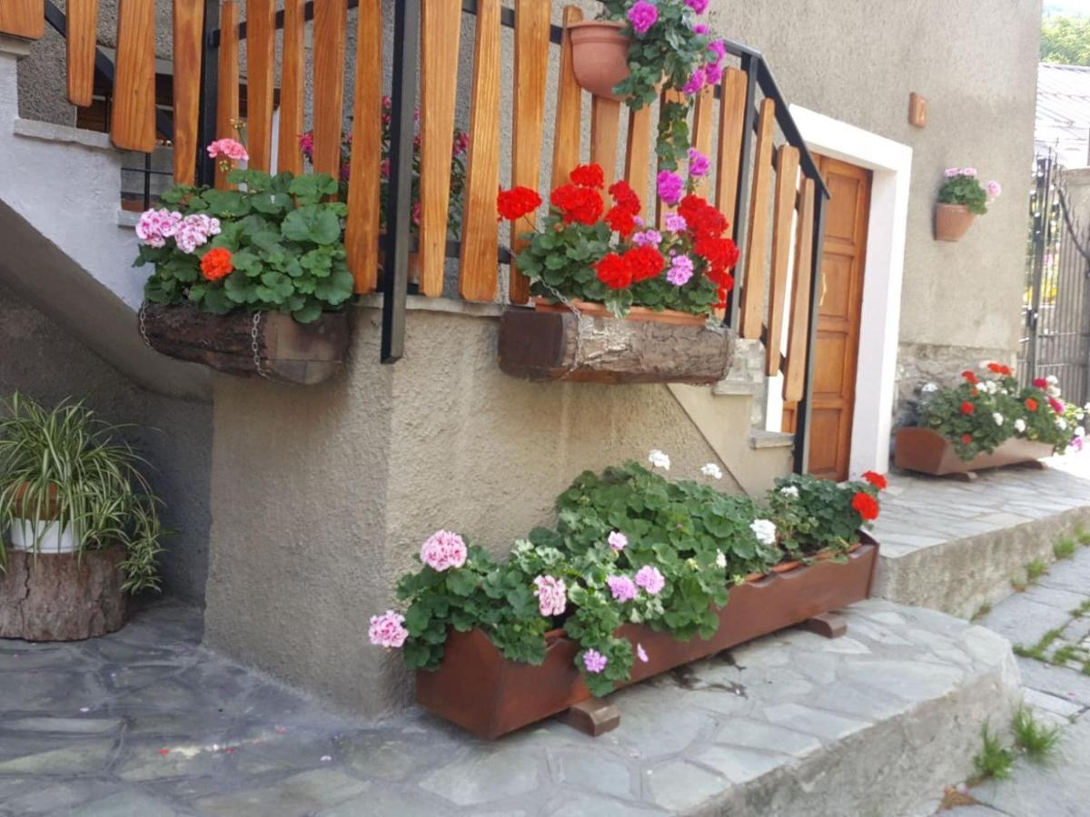 Deacons Lodge Бардонеккия Экстерьер фото